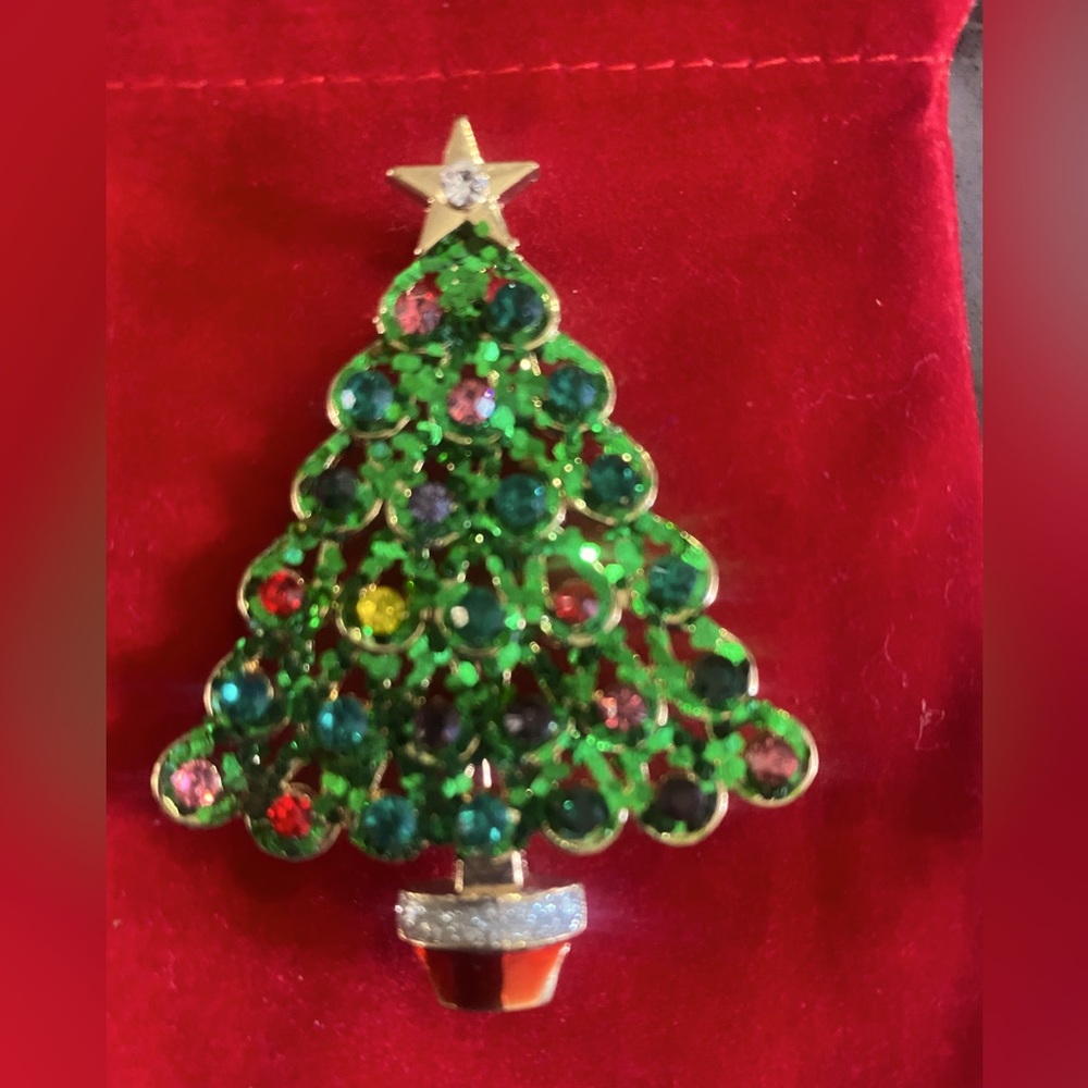 Vintage Christmas Tree Brooch